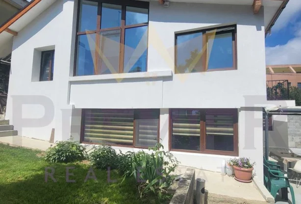 Имоти Премиер - имот - 1013552, Площ: 120 м<sup>2</sup>, Цена: 250000 EUR