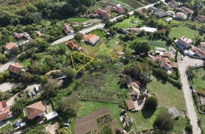 Imoti Premier offers for sale a plot in the village of General Kantardzhievo, Aksakovo Municipality. -  - snimka 1 - Imoti Premier