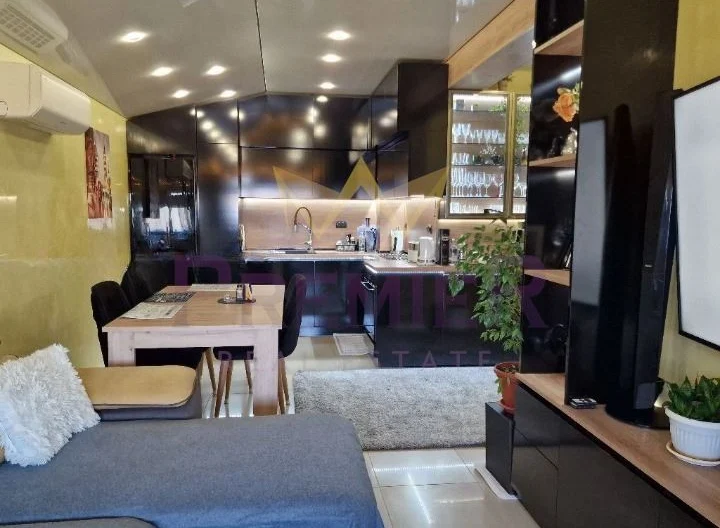 Имоти ПРЕМИЕР предлага за продажба 3 стаен апартамент в К.К Св.Св. Константин и Елена -  - снимка 15 - Имоти Премиер