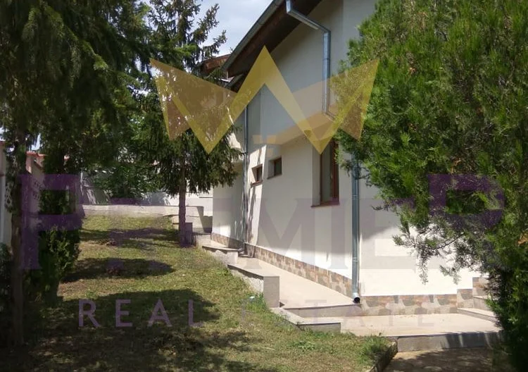 Имоти Премиер предлага за продажба невероятна двуетажна къща в село Детелина! - - снимка 3 - Имоти Премиер