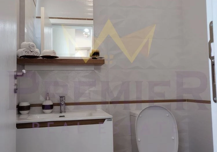 Имоти ПРЕМИЕР Предлага за продажба Уникална триетажна къща в близост до морския бряг - - снимка 16 - Имоти Премиер