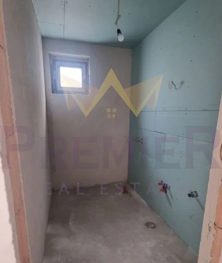 Имоти Премиер представя 4-СТАЕН АПАРТАМЕНТ в бутикова модерна сграда в квартал Бриз -  - снимка 9 - Имоти Премиер