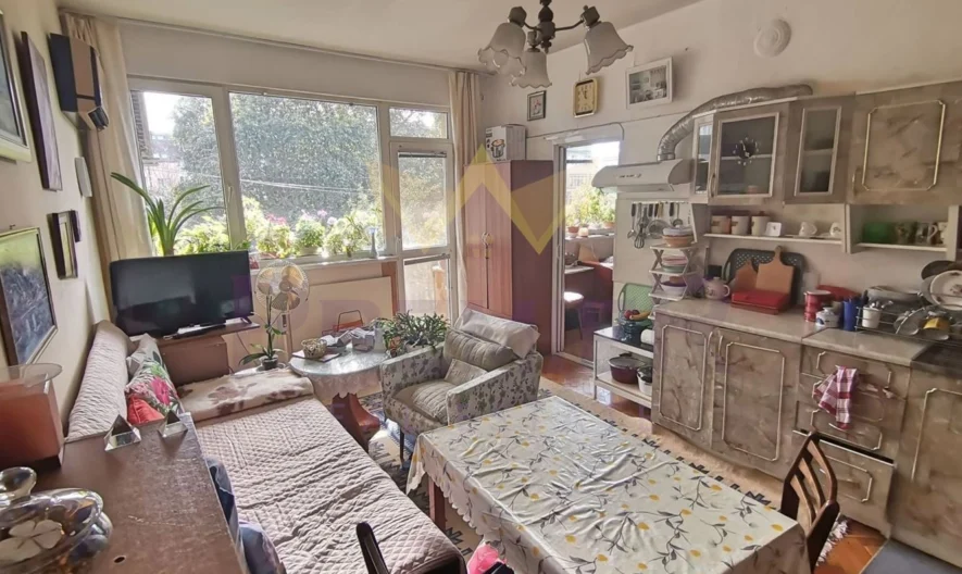 🏡 Имоти Премиер представя четиристаен апартамент за продажба в центъра на Варна -  - снимка 13 - Имоти Премиер