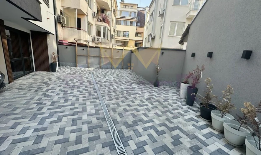 Имоти Премиер представя просторен 3-стаен апартамент в Център, гр. Пловдив - - снимка 13 - Имоти Премиер