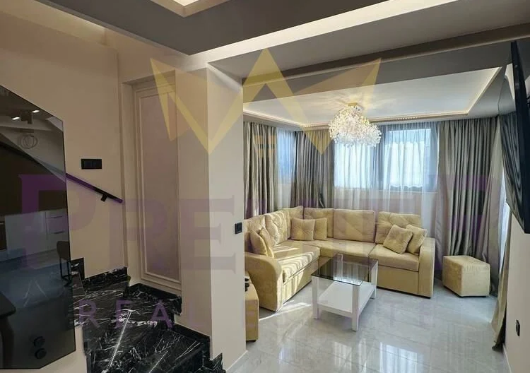 Имоти Премиер представя просторен 3-стаен апартамент в Център, гр. Пловдив - - снимка 2 - Имоти Премиер