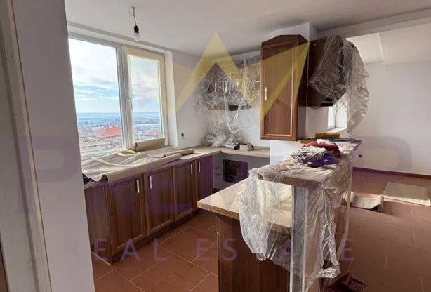 Агенция за недвижими имоти - Имоти Премиер - имот - 984851, Цена: 170000 EUR