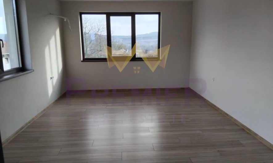 Имоти Премиер продава двуетажна къща в с. Генерал Кантарджиево. -  - снимка 10 - Имоти Премиер