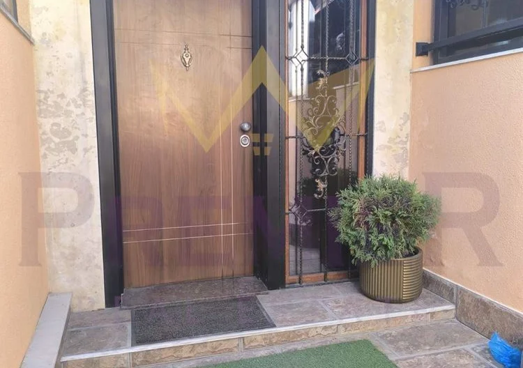 Имоти Премиер продава прекрасна триетажна къща с панорамна гледка в гр. Варна! -  - снимка 3 - Имоти Премиер