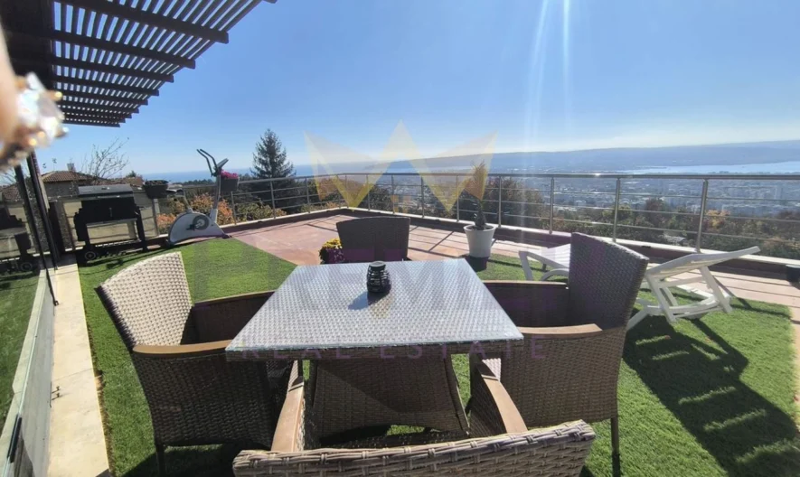 Имоти Премиер продава прекрасна триетажна къща с панорамна гледка в гр. Варна! -  - снимка 34 - Имоти Премиер