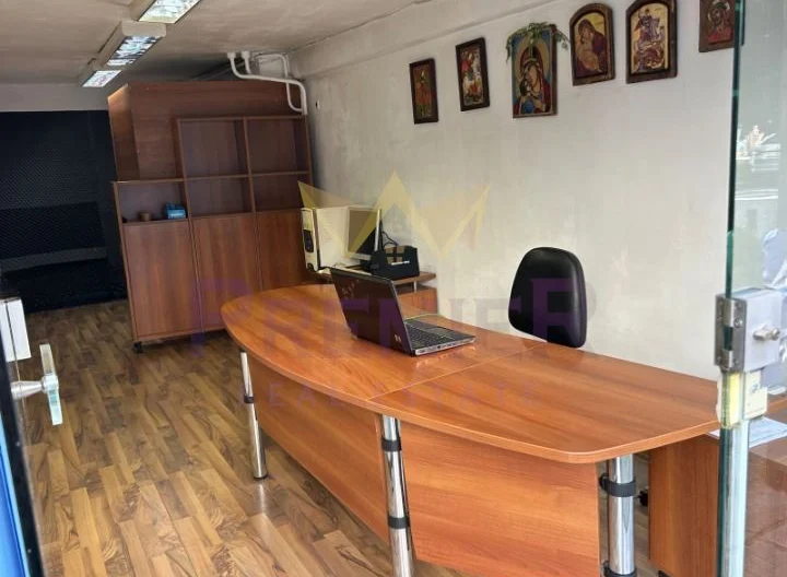 Imoti Premier präsentiert ein funktionales Büro - - snimka 2 - Imoti Premier