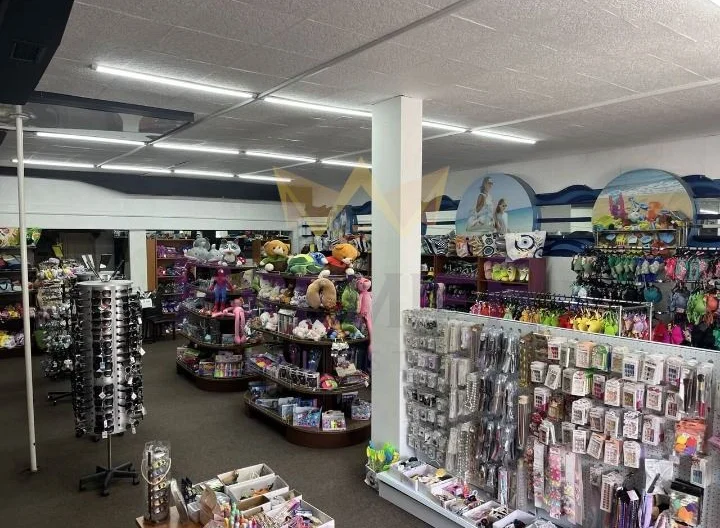 Имоти ПРЕМИЕР ви предлага  Разработен търговски комплекс к.к.Златни Пясъци -  - снимка 6 - Имоти Премиер