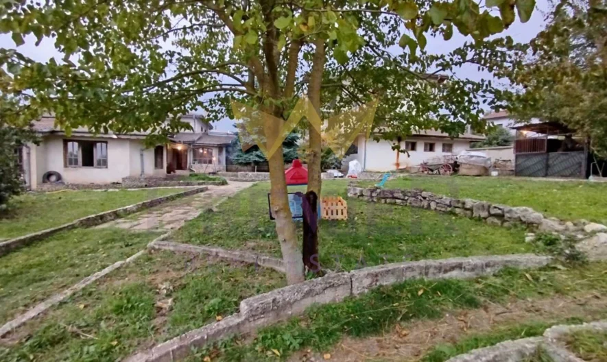 ИНВЕСТИЦИОНЕН ИМОТ |  КЪЩА ЗА ГОСТИ /  ХОСПИС  ИЛИ КЪЩА ЗА ЦЕЛОГОДИШНО ЖИВЕЕНЕ  с. Климентово обл.ВАРНА -  - снимка 7 - Имоти Премиер