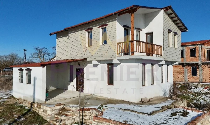 🌟 ИЗКЛЮЧИТЕЛНА ВЪЗМОЖНОСТ ЗА ЖИВЕЕНЕ ИЛИ ВАКАНЦИЯ! 🌟 -  - снимка 1 - Имоти Премиер