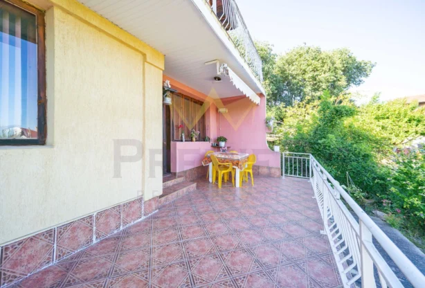 Агенция за недвижими имоти - Имоти Премиер - имот - 911980, Цена: 158000 EUR