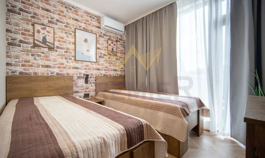 Къща - - снимка 10 - Имоти Премиер