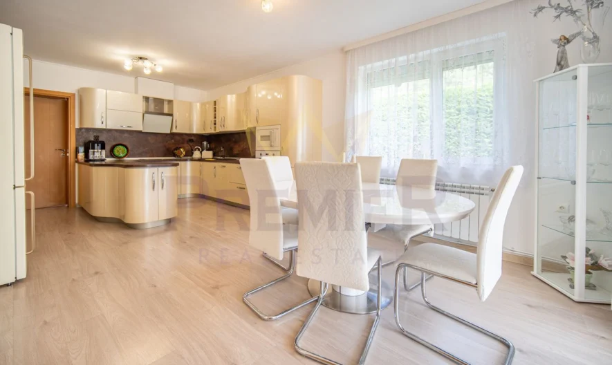 Къща -  - снимка 10 - Имоти Премиер