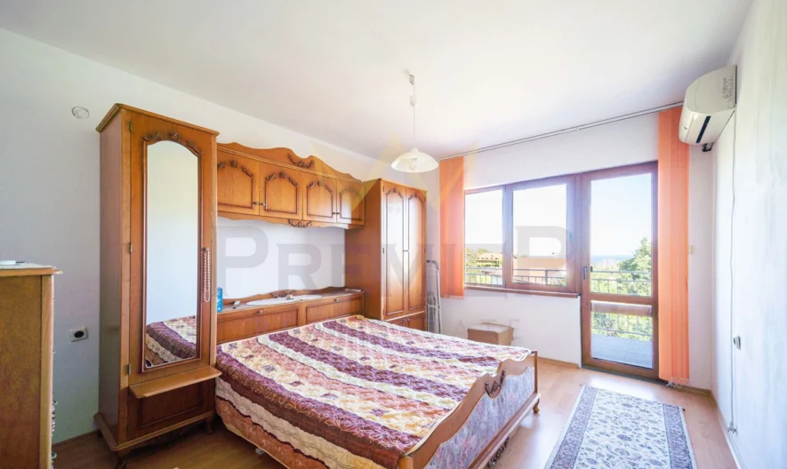 Къща - - снимка 11 - Имоти Премиер