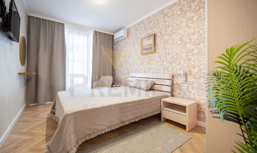 Къща - - снимка 15 - Имоти Премиер