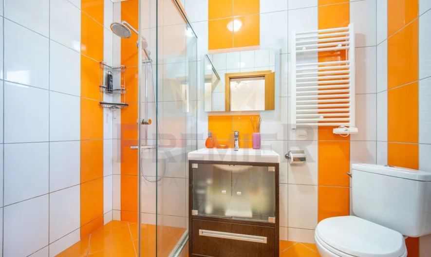 Къща - - снимка 15 - Имоти Премиер