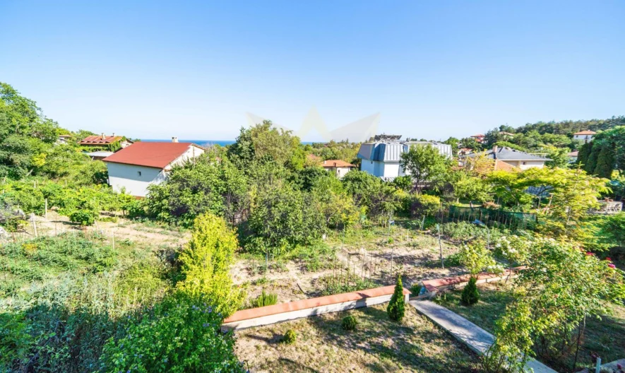 Къща - - снимка 16 - Имоти Премиер