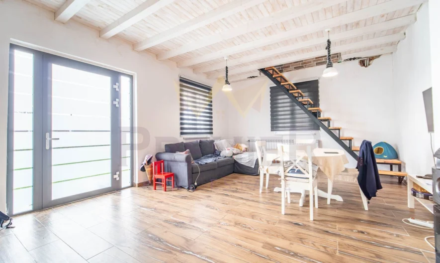 Къща -  - снимка 16 - Имоти Премиер