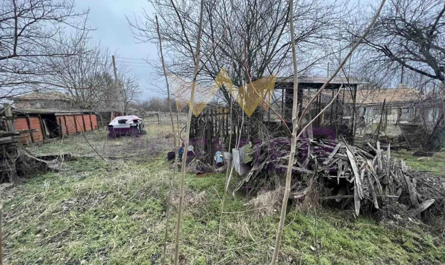 Къща 160 м2 в с. Караманите, общ. Вълчи Дол - - снимка 12 - Имоти Премиер