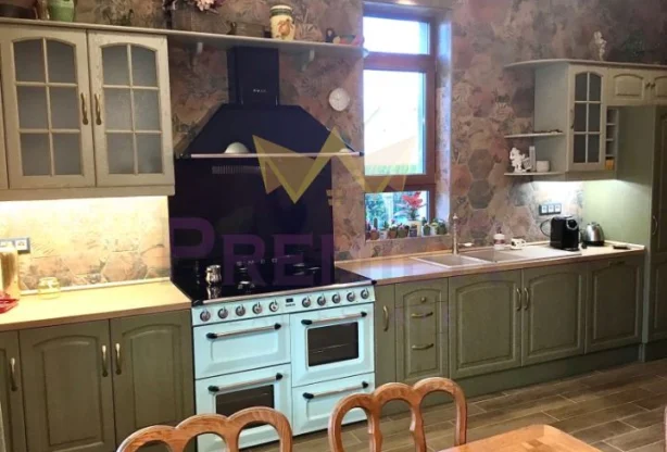 Агенция за недвижими имоти - Имоти Премиер - имот - 834456, Цена: 259900 EUR