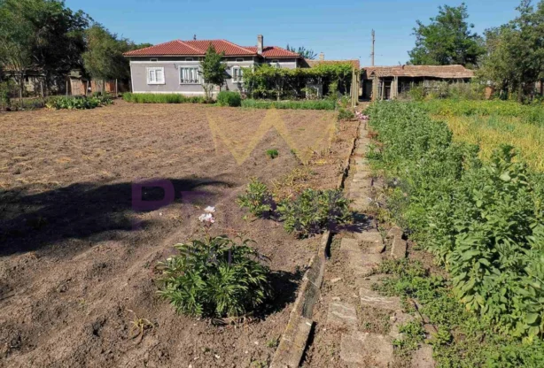 Агенция за недвижими имоти - Имоти Премиер - имот - 903200, Цена: 85000 EUR