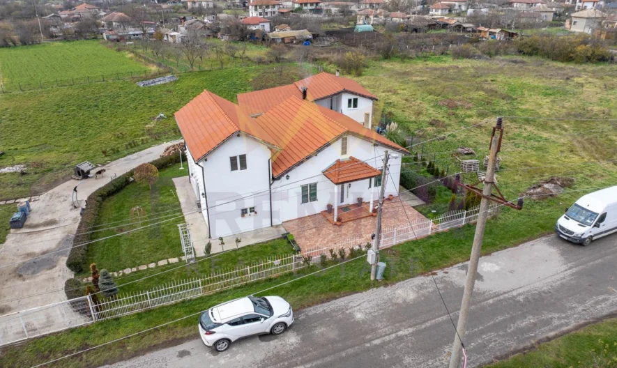 Къща -  - снимка 2 - Имоти Премиер