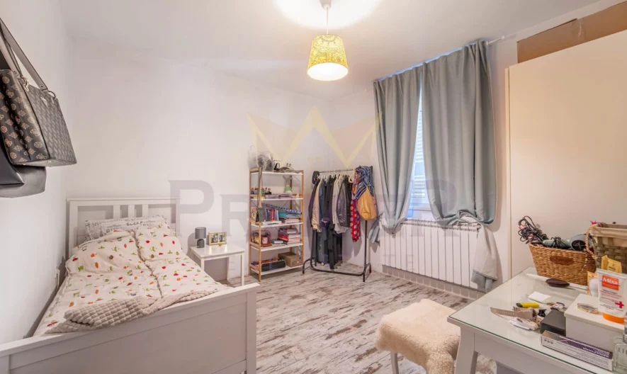 Къща -  - снимка 21 - Имоти Премиер