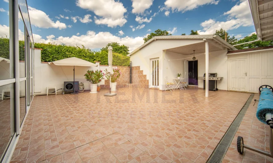 Къща -  - снимка 29 - Имоти Премиер