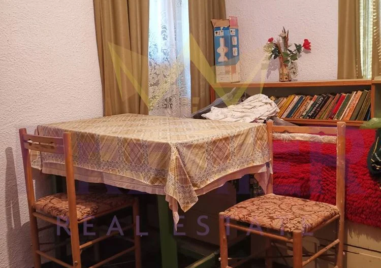 Къща -  - снимка 4 - Имоти Премиер