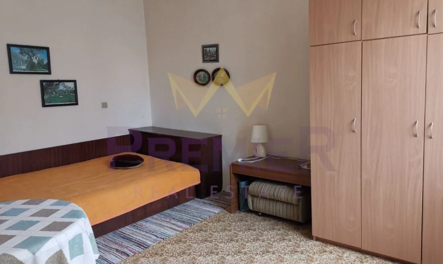 Къща - - снимка 7 - Имоти Премиер