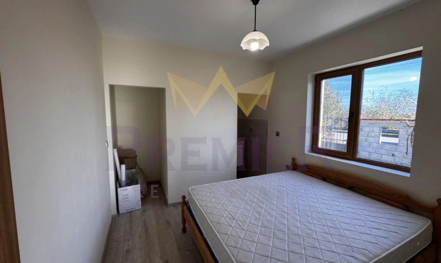 Къща -  - снимка 8 - Имоти Премиер