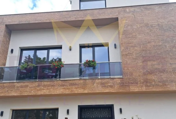 Агенция за недвижими имоти - Имоти Премиер - имот - 1108395, Цена: 495000 EUR