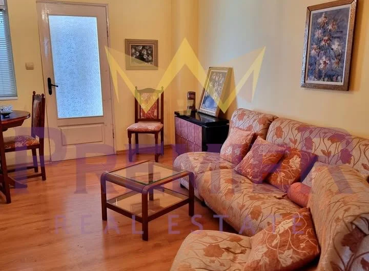 Къща – Център, Варна -  - снимка 1 - Имоти Премиер