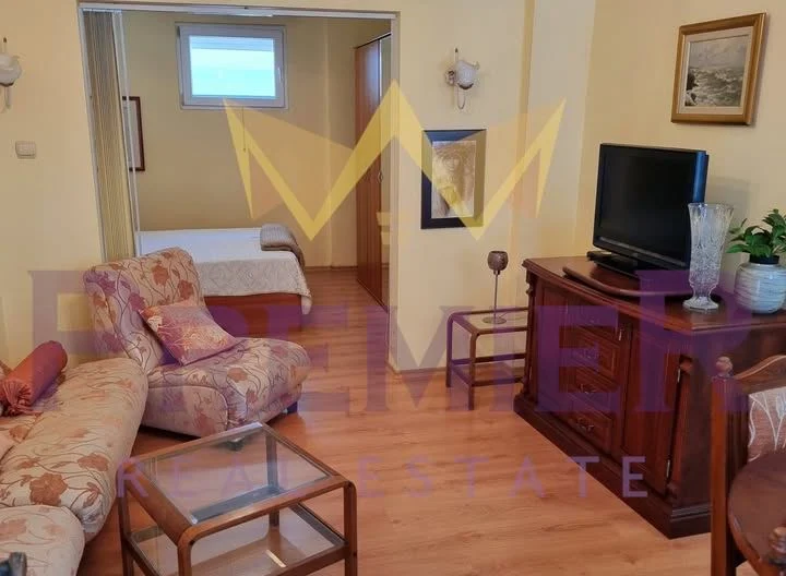 Къща – Център, Варна -  - снимка 2 - Имоти Премиер