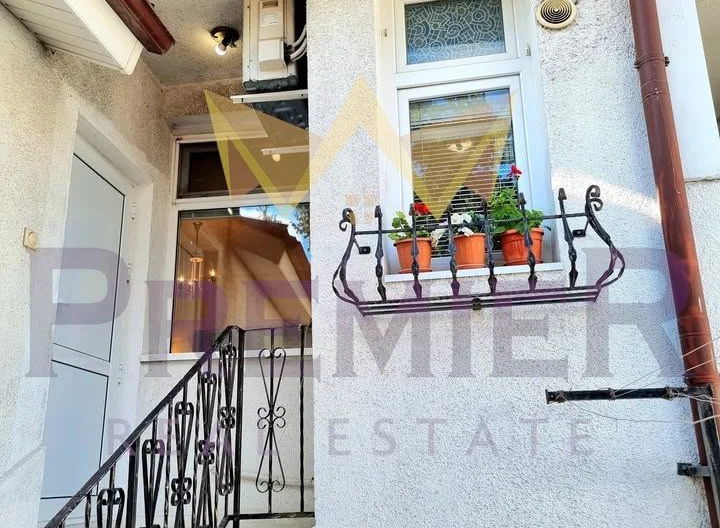 Къща – Център, Варна -  - снимка 23 - Имоти Премиер