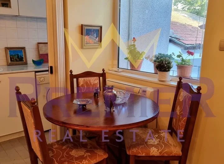 Къща – Център, Варна -  - снимка 5 - Имоти Премиер