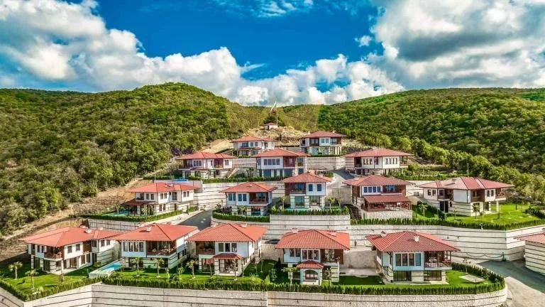 Къща Близнак в Свети Влас – Нов комплекс -  - снимка 1 - Имоти Премиер