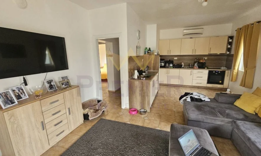 Къща, Бургас област, с.Брястовец -  - снимка 1 - Имоти Премиер