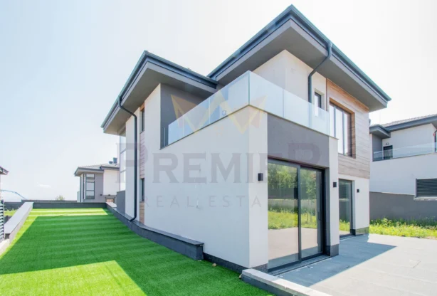 Агенция за недвижими имоти - Имоти Премиер - имот - 1050219, Цена: 995000 EUR