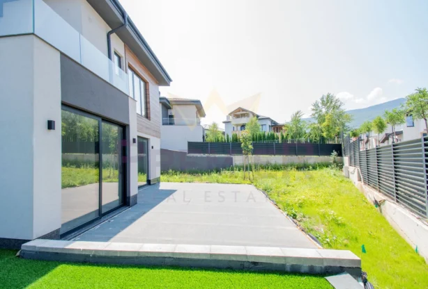 Агенция за недвижими имоти - Имоти Премиер - имот - 1050219, Цена: 995000 EUR