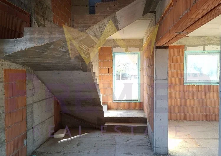 Къща е с.Браниполе -  - снимка 7 - Имоти Премиер