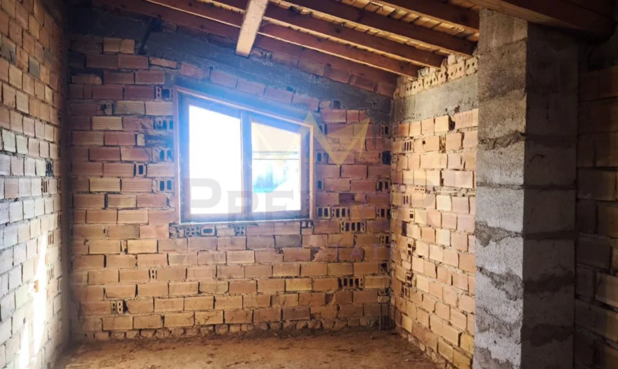 Къща гр. Вълчи дол, обл. Варна -  - снимка 6 - Имоти Премиер