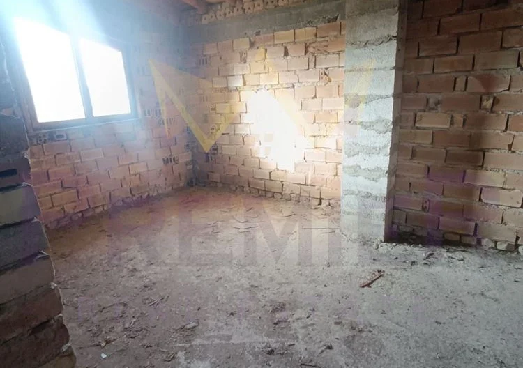 Къща гр. Вълчи дол, обл. Варна -  - снимка 8 - Имоти Премиер