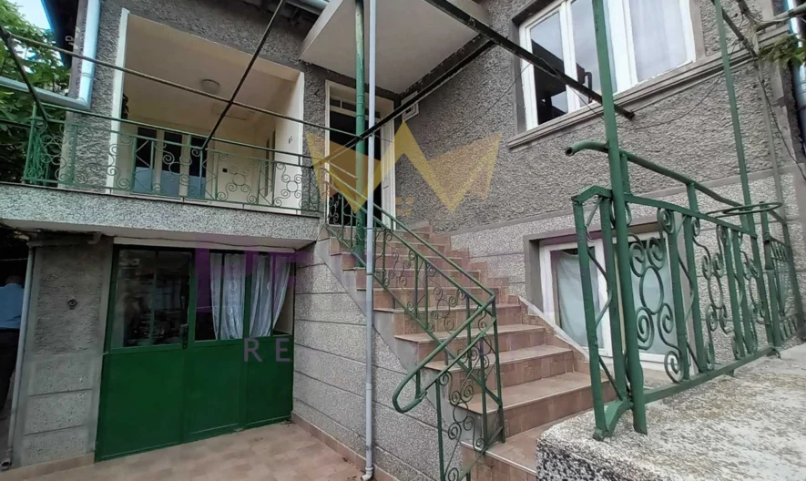 Къща гр.Провадия - - снимка 10 - Имоти Премиер