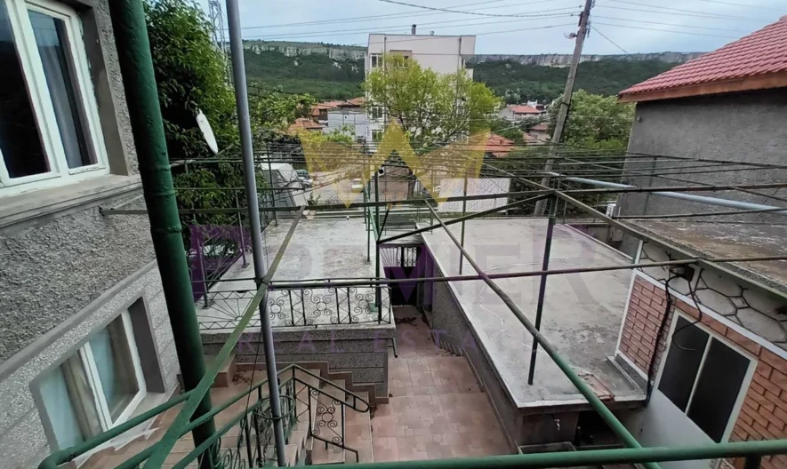 Къща гр.Провадия - - снимка 4 - Имоти Премиер