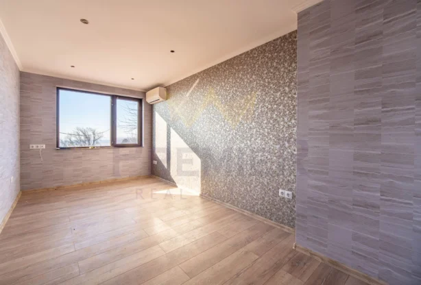 Агенция за недвижими имоти - Имоти Премиер - имот - 972190, Цена: 269990 EUR