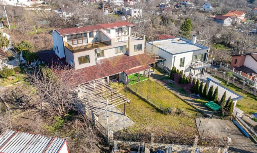 Къща гр.Варна м-ст Ментеше -  - снимка 21 - Имоти Премиер